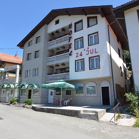 Hotel 24 Jul Pljevlja Eksteriør bilde